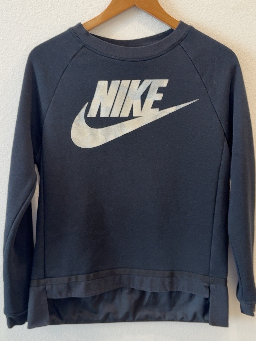 Nike Women’s Small French Terry High Low Mixed Media Sweatshirt Black